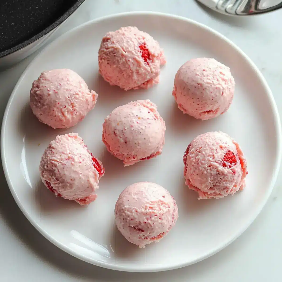 Strawberry Cheesecake Fat Bombs